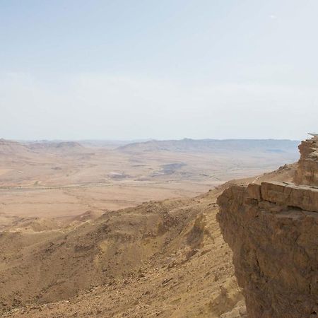 Hi - Mitzpe Ramon Hostel Exterior photo